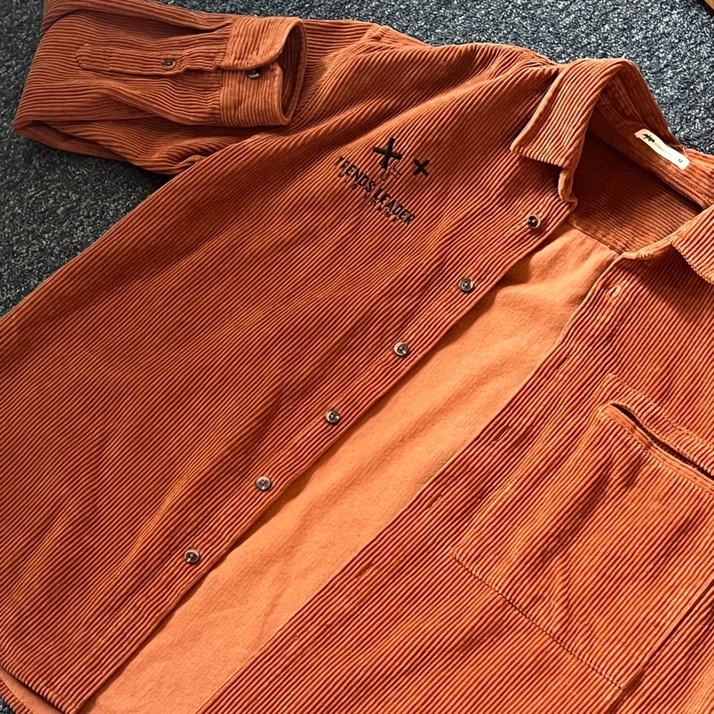 TOPFEELING Brown Striped Black Logo Jacket